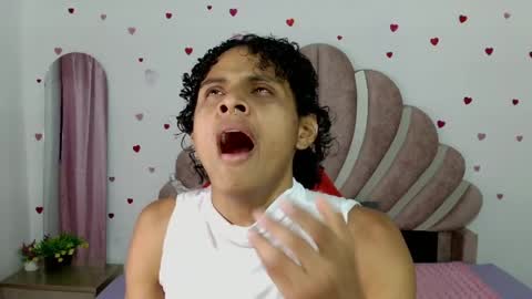 elio_fox online show from April 17, 2026, 11:46 am