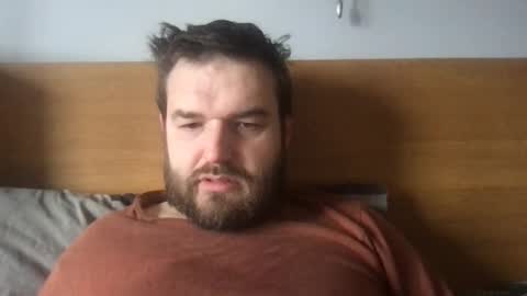 Snapshot of eliot26 chatting on February 7, 2025, 11:01 am e26 online show from February 7, 2025, 11:01 am