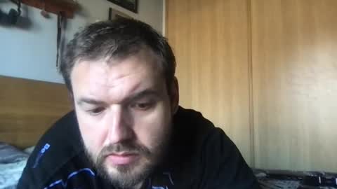 Snapshot of eliot26 chatting on October 11, 2025, 2:26 pm e26 online show from October 11, 2025, 2:26 pm