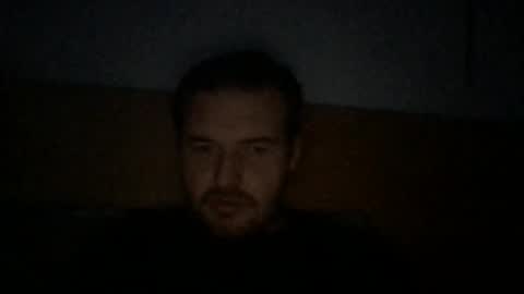 Snapshot of eliot26 chatting on November 4, 2025, 9:47 pm e26 online show from November 4, 2025, 9:47 pm