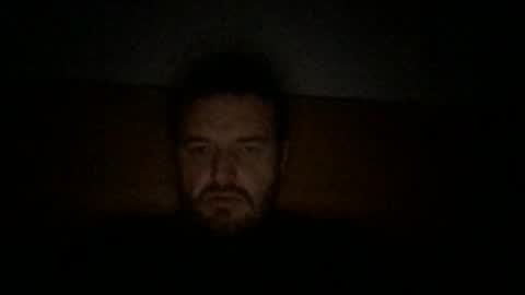 Snapshot of eliot26 chatting on November 17, 2025, 10:04 pm e26 online show from November 17, 2025, 10:04 pm