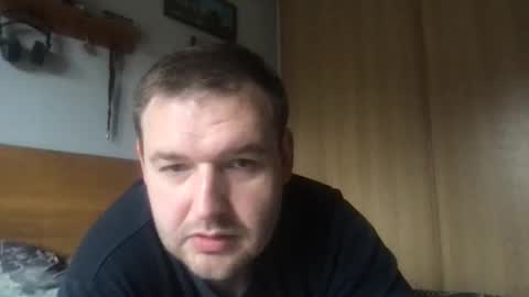 Snapshot of eliot26 chatting on February 9, 2026, 1:04 pm e26 online show from February 9, 2026, 1:04 pm