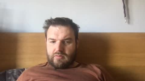 Snapshot of eliot26 chatting on March 25, 2026, 11:05 am e26 online show from March 25, 2026, 11:05 am