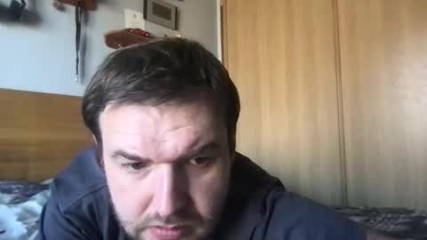 Snapshot of eliot26 chatting on April 7, 2026, 12:49 pm e26 online show from April 7, 2026, 12:49 pm