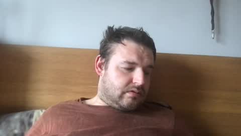Snapshot of eliot26 chatting on April 9, 2026, 9:26 am e26 online show from April 9, 2026, 9:26 am