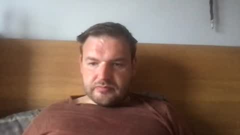 Snapshot of eliot26 chatting on May 3, 2026, 1:17 pm e26 online show from May 3, 2026, 1:17 pm