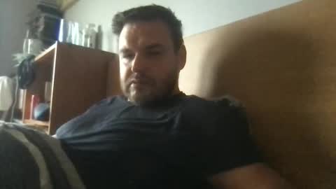 Snapshot of eliot26 chatting on May 9, 2026, 9:47 am e26 online show from May 9, 2026, 9:47 am