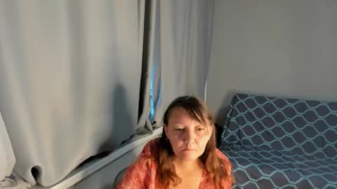 Elis online show from September 17, 2025, 12:45 am