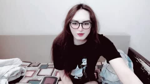 Snapshot of elisa_2001 chatting on May 31, 2026, 7:15 am Liza online show from May 31, 2026, 7:15 am