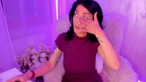 Snapshot of elisabaxter chatting on April 30, 2026, 3:24 am Maria online show from April 30, 2026, 3:24 am