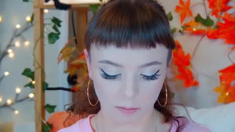 ElisabethDavis online show from October 11, 2025, 5:00 pm