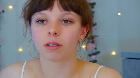 ElisabethDavis online show from April 15, 2026, 3:30 pm