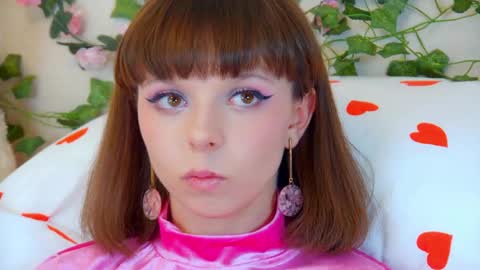 ElisabethDavis online show from April 18, 2026, 7:58 pm