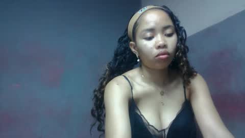 Snapshot of elisabethee chatting on June 4, 2026, 11:49 am elisabethee online show from June 4, 2026, 11:49 am