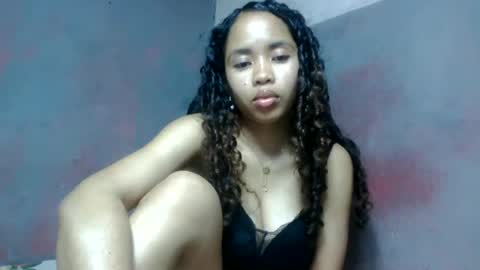 Snapshot of elisabethee chatting on June 16, 2026, 12:24 am elisabethee online show from June 16, 2026, 12:24 am