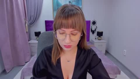 Elisabeth online show from December 8, 2024, 11:46 am