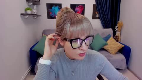 Elisabeth online show from January 17, 2025, 7:49 pm