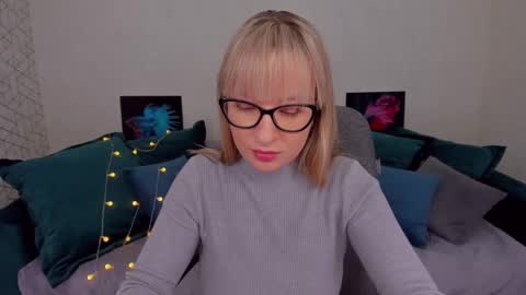 Elisabeth online show from February 2, 2025, 11:40 am