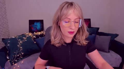 Elisabeth online show from February 17, 2025, 5:32 pm