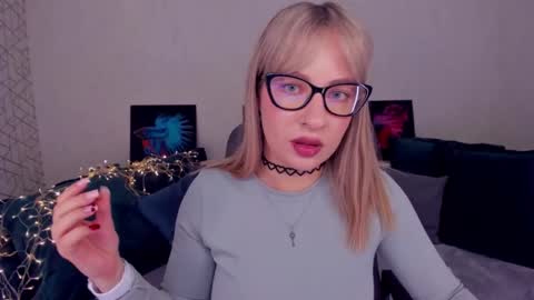 Elisabeth online show from February 26, 2025, 3:08 pm