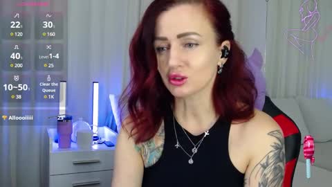 elisajanex online show from January 18, 2025, 8:19 pm