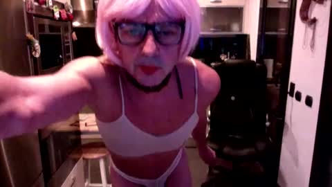 Barbie online show from March 22, 2026, 8:56 pm