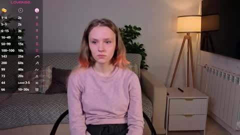 Viola online show from December 2, 2025, 1:00 am