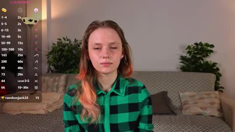 Viola online show from December 3, 2025, 1:13 am