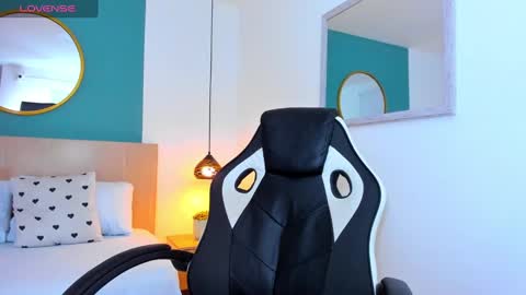 E L I S S A online show from March 11, 2025, 1:59 am