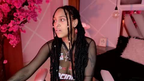 elit noa online show from October 8, 2025, 7:33 pm