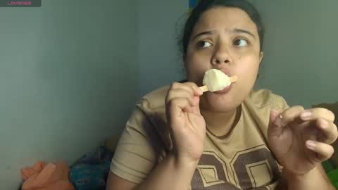 Snapshot of elivanegas chatting on May 4, 2026, 2:18 am Eli Vanegas online show from May 4, 2026, 2:18 am