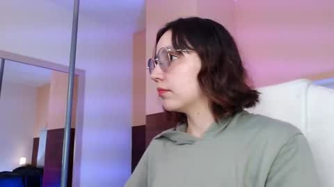 Eliza online show from January 6, 2026, 7:28 pm