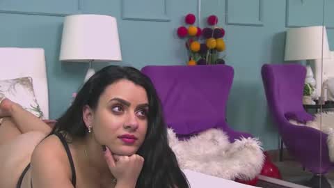 Eliza online show from February 15, 2025, 2:33 pm