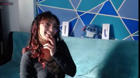 elizabeht_911 online show from February 15, 2026, 6:59 pm