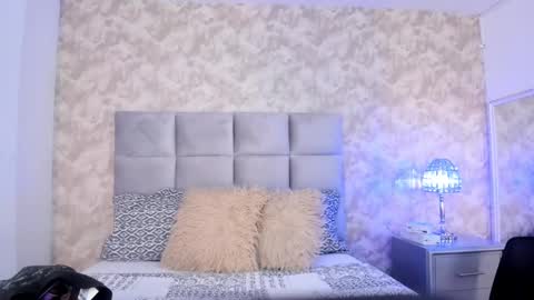 Elizabeth online show from January 16, 2025, 10:34 pm