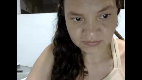 Elizabeth Martinez  online show from February 14, 2025, 1:02 am