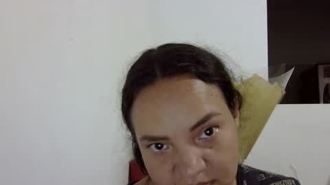 Elizabeth Martinez  online show from October 6, 2025, 7:22 pm