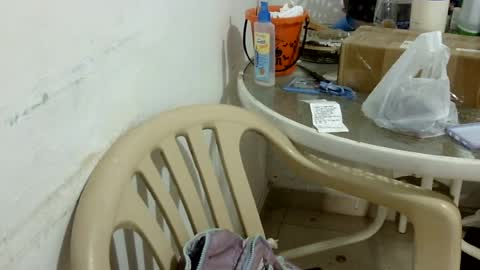 Elizabeth Martinez  online show from July 31, 2026, 4:39 pm