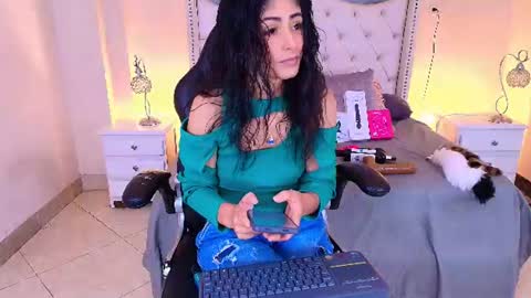 Elizabeth  online show from July 20, 2026, 9:28 pm