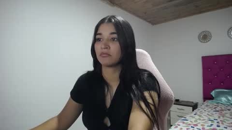 Elizabeth online show from November 18, 2025, 12:42 pm