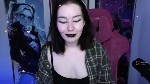 Snapshot of elizabethflowerr chatting on May 29, 2026, 2:42 am Eli online show from May 29, 2026, 2:42 am
