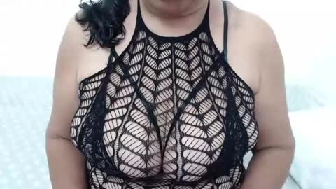 Snapshot of elizabethmiler chatting on June 29, 2026, 4:07 pm ElizabethMiler online show from June 29, 2026, 4:07 pm