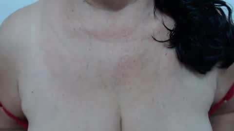 Snapshot of elizabethmiler chatting on July 15, 2026, 5:07 pm ElizabethMiler online show from July 15, 2026, 5:07 pm