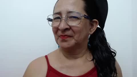 Snapshot of elizabethmiler chatting on July 23, 2026, 3:15 am ElizabethMiler online show from July 23, 2026, 3:15 am