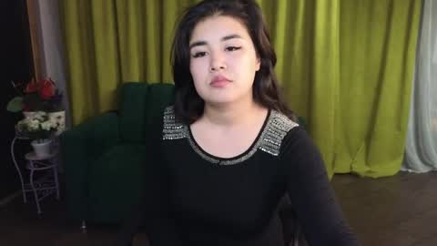 Elizabeth online show from April 8, 2026, 6:19 pm
