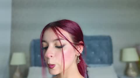 Snapshot of elizabetthkitty chatting on June 2, 2026, 12:18 pm Elizabet online show from June 2, 2026, 12:18 pm
