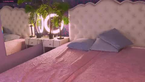 Snapshot of elizamayers chatting on May 28, 2026, 2:31 am Linda online show from May 28, 2026, 2:31 am