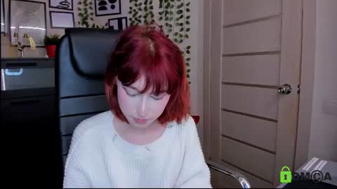 Snapshot of elizanik chatting on July 9, 2026, 10:36 pm Eliza online show from July 9, 2026, 10:36 pm