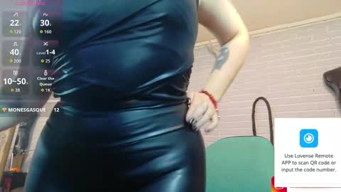   online show from February 4, 2026, 8:25 pm