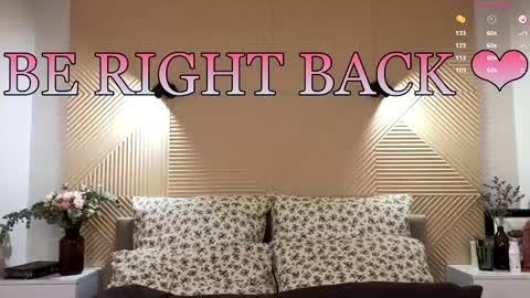 Lisa  online show from February 19, 2025, 4:22 pm